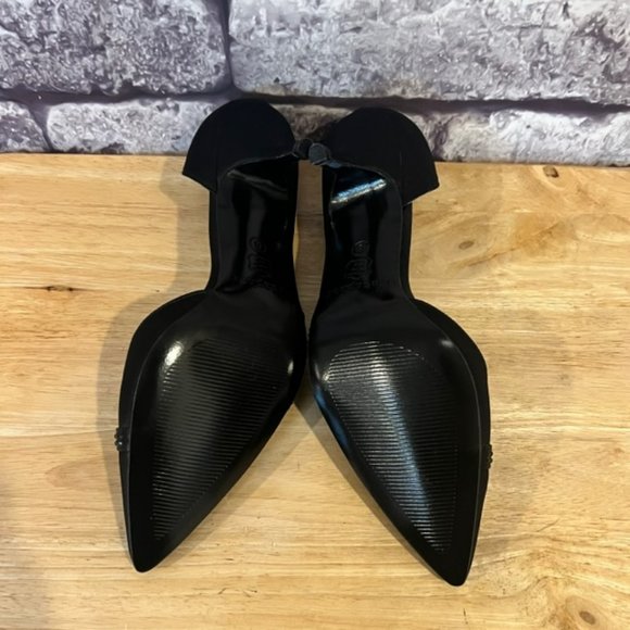 Metaphor Black Side Cut Out Heels Size 8 - Picture 6 of 6